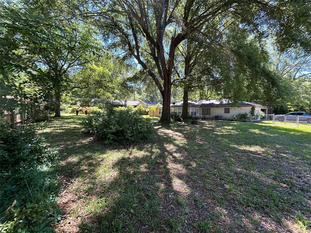 1108 Barclay Tterrace Ter, Woodville, Texas image 24