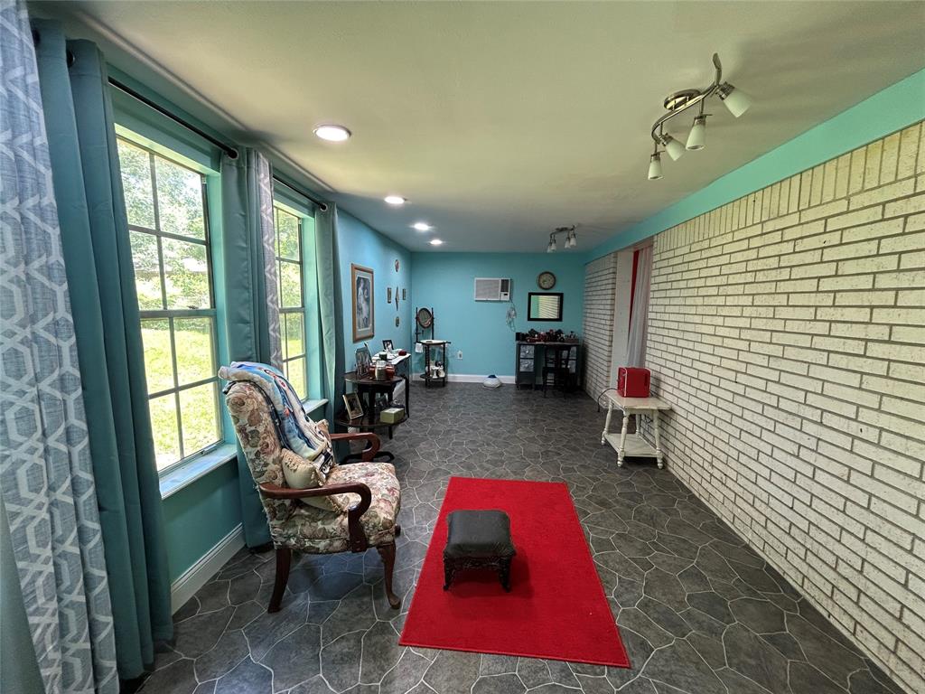 1108 Barclay Tterrace Ter, Woodville, Texas image 20