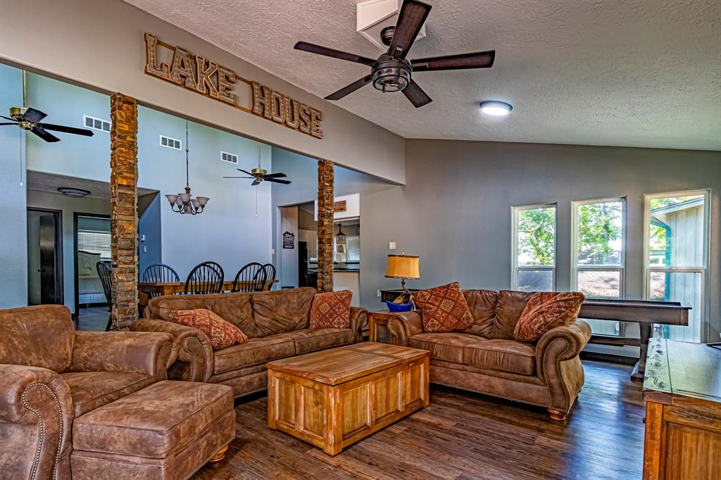 470 S Lakeview Drive, Point Blank, Texas image 10