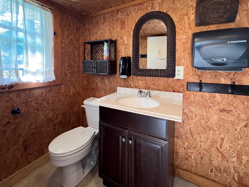 470 S Lakeview Drive, Point Blank, Texas image 21