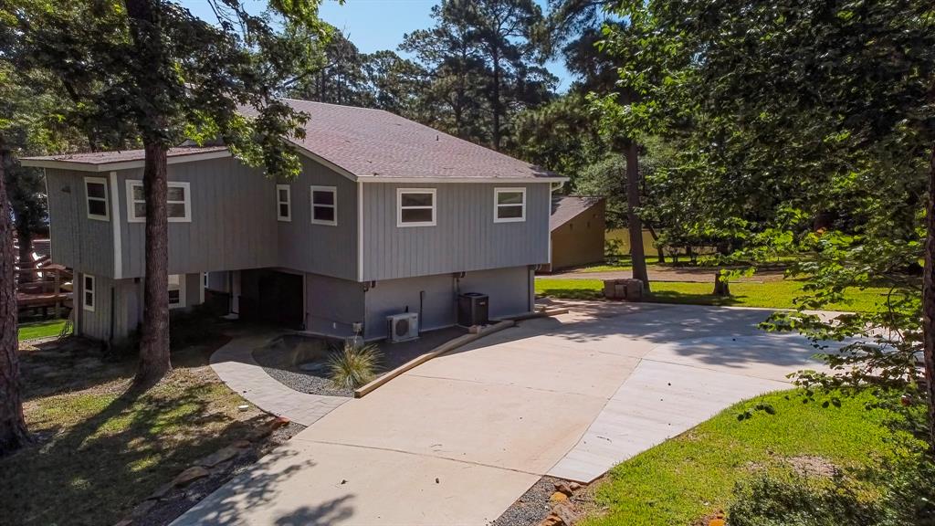 470 S Lakeview Drive, Point Blank, Texas image 5