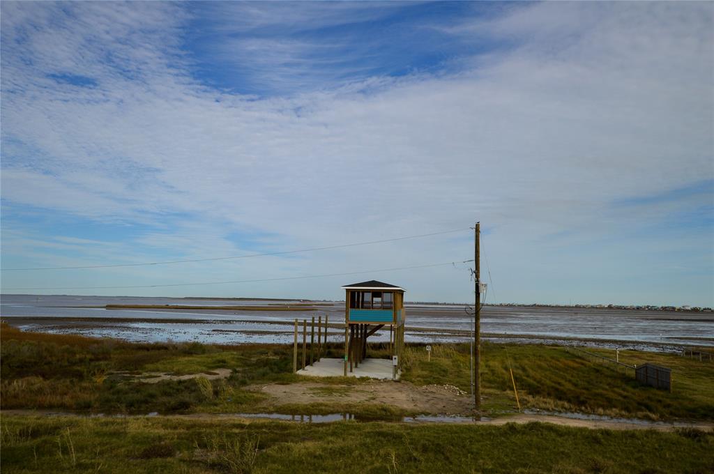 1150 Yacht Basin, Gilchrist, Texas image 16