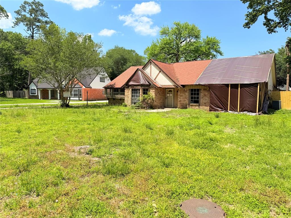 545 Roanoke Drive, Conroe, Texas image 6