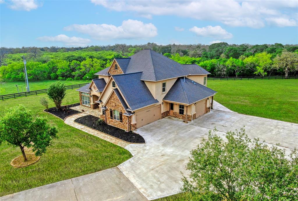 5202 Cowan Road, Flatonia, Texas image 2