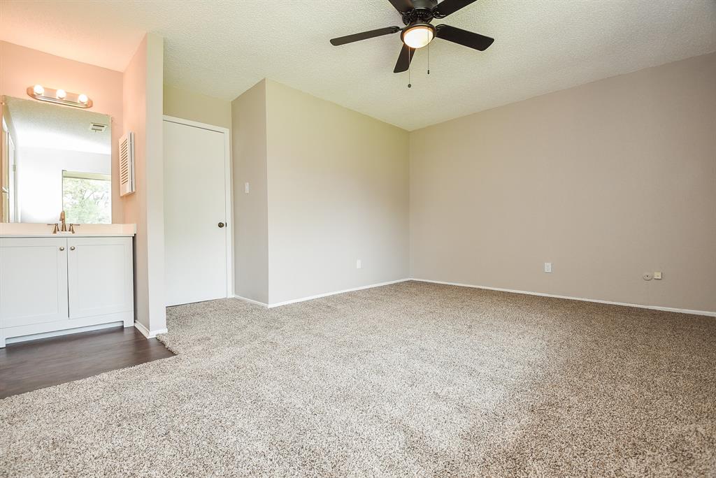 5809 Village Forest Court, Houston, Texas image 15