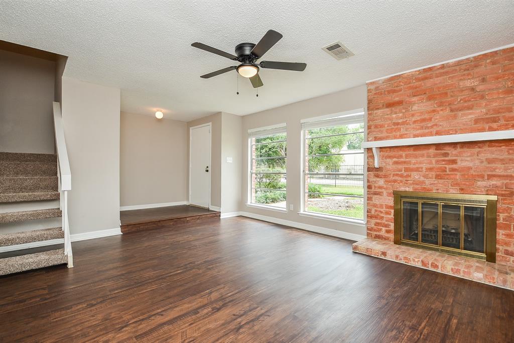 5809 Village Forest Court, Houston, Texas image 4