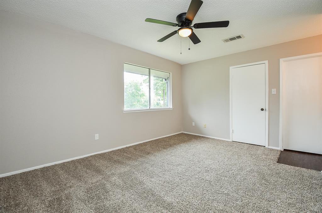 5809 Village Forest Court, Houston, Texas image 14