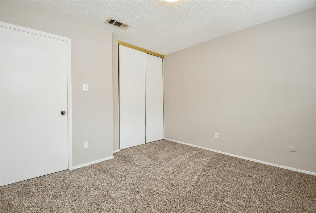 5809 Village Forest Court, Houston, Texas image 21