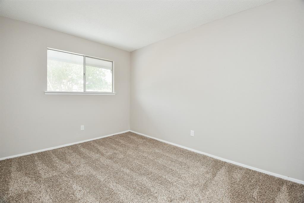 5809 Village Forest Court, Houston, Texas image 17