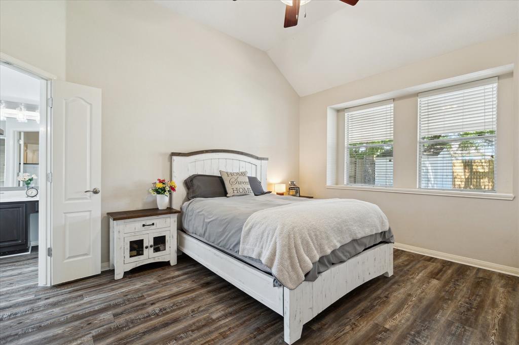 3714 Sunset Meadows Drive, Pearland, Texas image 13