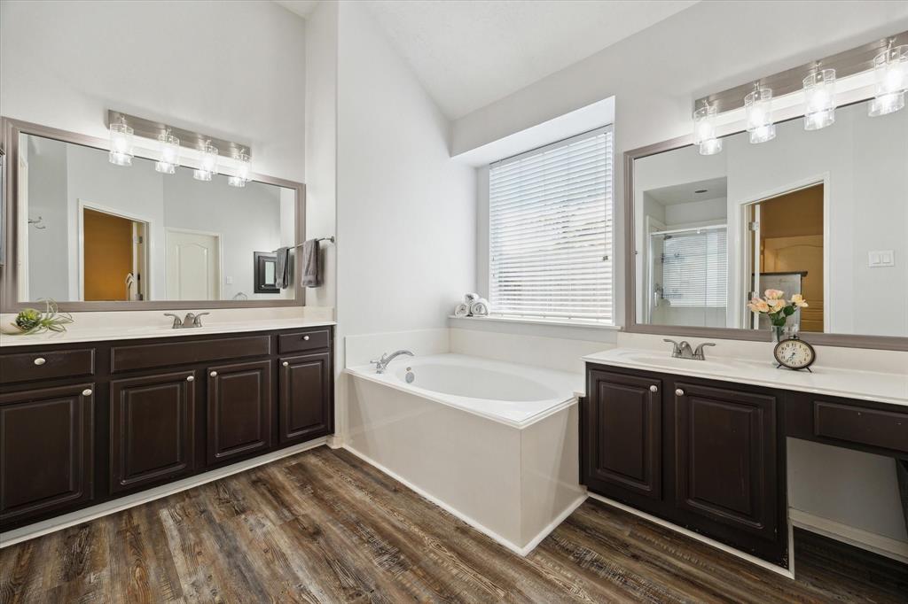 3714 Sunset Meadows Drive, Pearland, Texas image 15