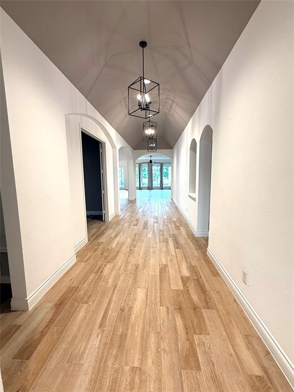 9402 Orchard Trail