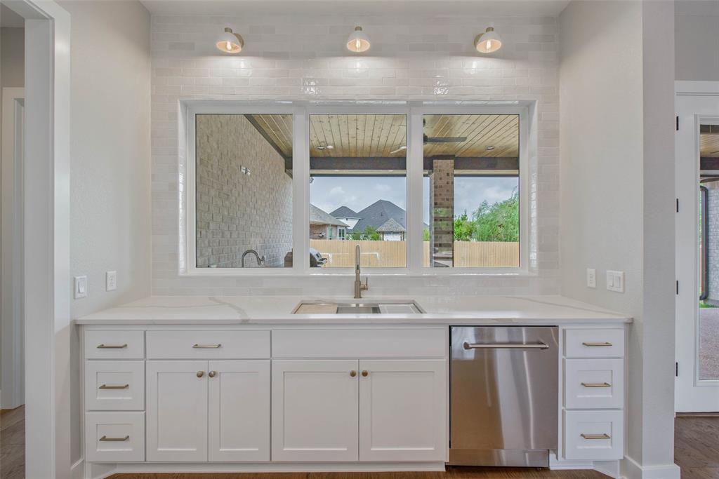 2012 Pebble Bend Drive, College Station, Texas image 11