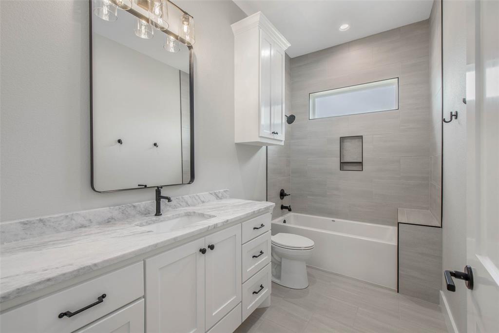 2012 Pebble Bend Drive, College Station, Texas image 16
