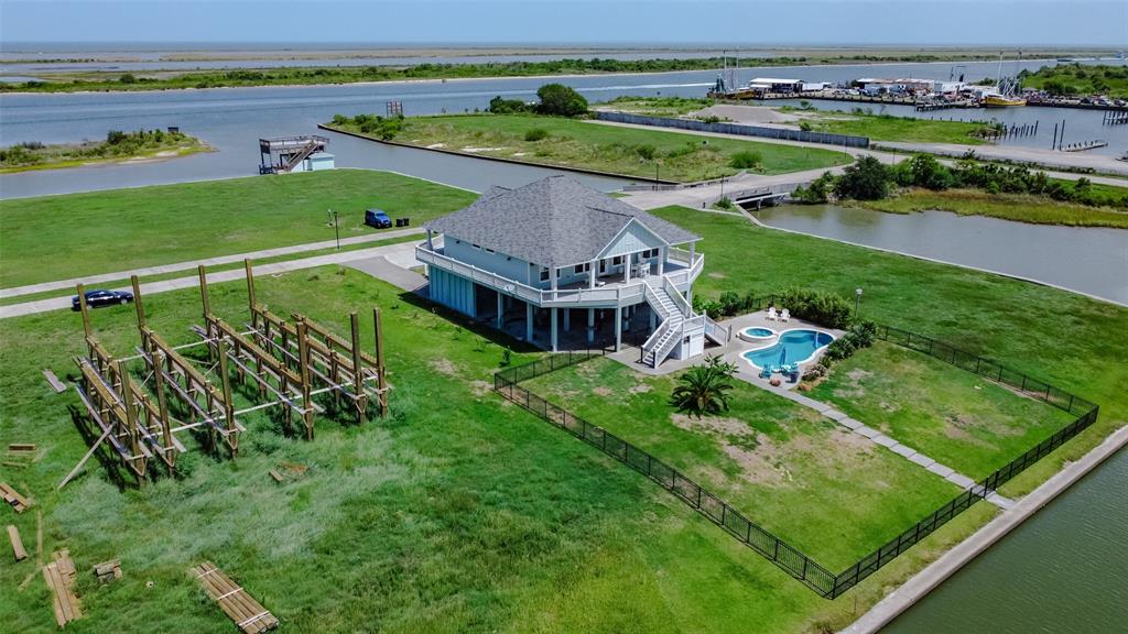 2108 Laguna Harbor Estate Boulevard, Port Bolivar, Texas image 10