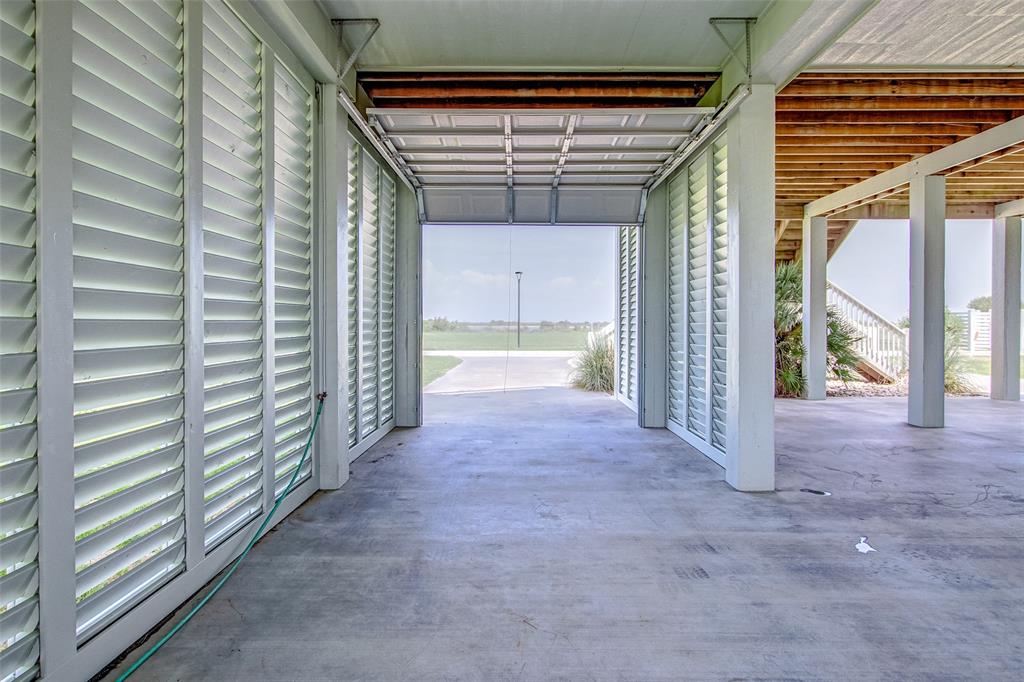 2108 Laguna Harbor Estate Boulevard, Port Bolivar, Texas image 15