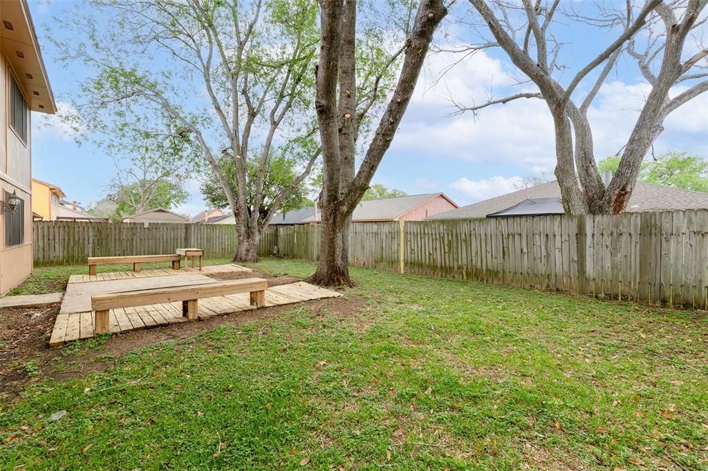 16603 Quail Briar Drive, Houston, Texas image 30