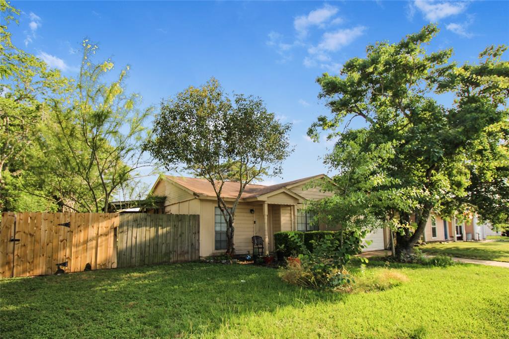 24207 Running Iron Drive, Hockley, Texas image 2