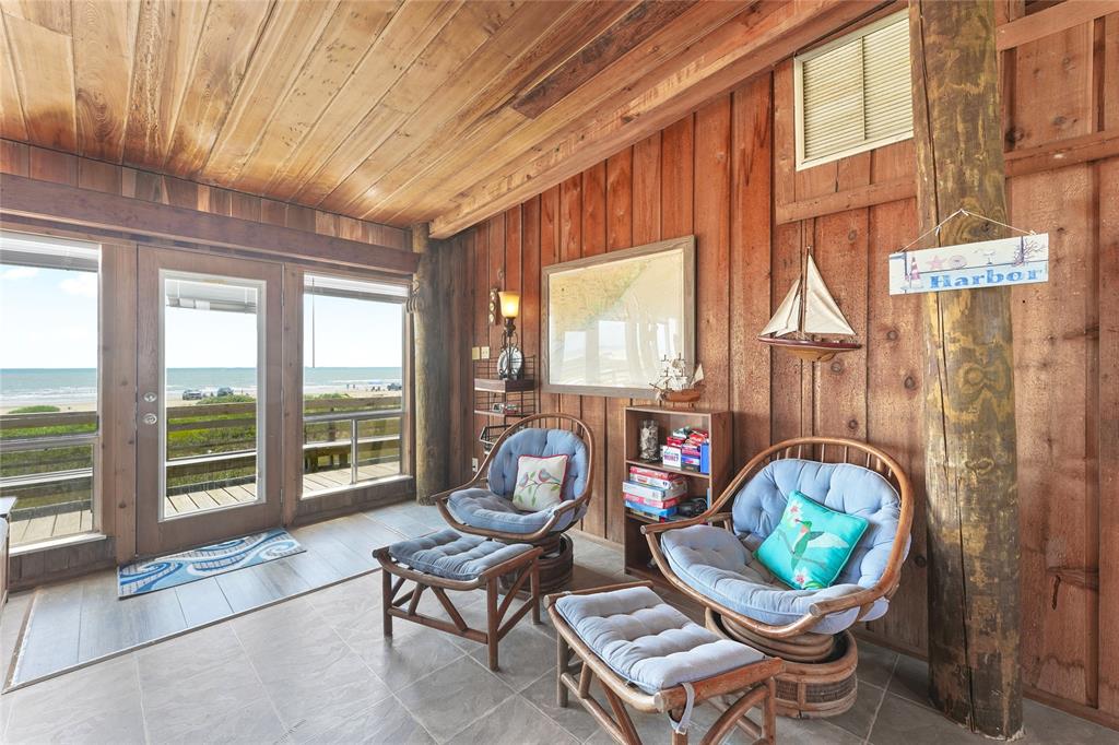 4434 Blue Water Highway, Freeport, Texas image 10