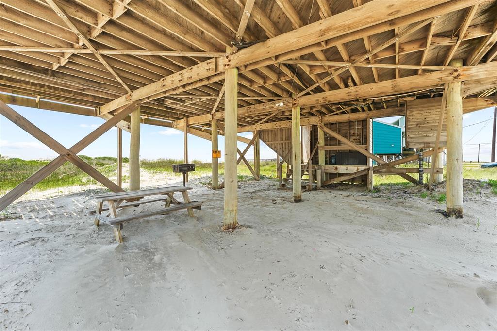 4434 Blue Water Highway, Freeport, Texas image 23