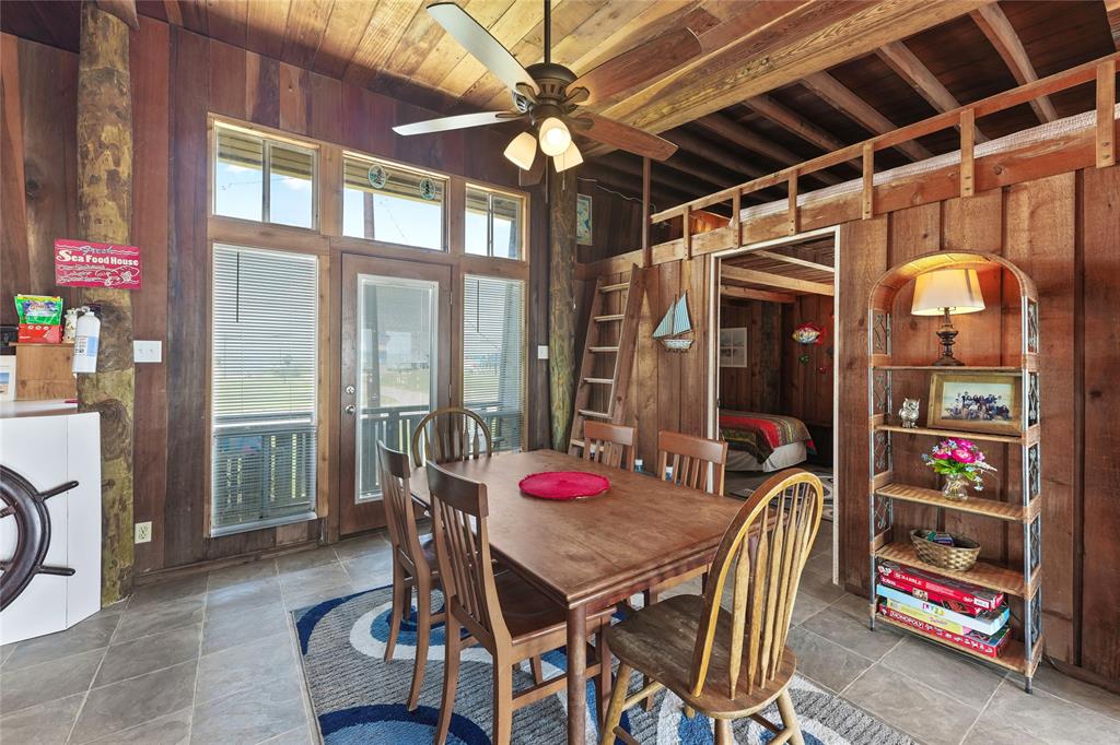 4434 Blue Water Highway, Freeport, Texas image 11
