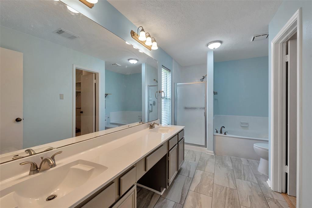 15810 Heritage Falls Drive, Friendswood, Texas image 20