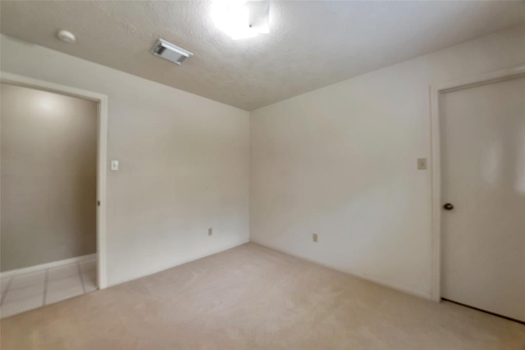 15810 Heritage Falls Drive, Friendswood, Texas image 23