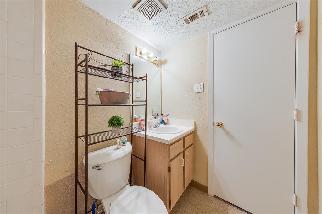 1950 Spenwick Drive #429H, Houston, Texas image 15