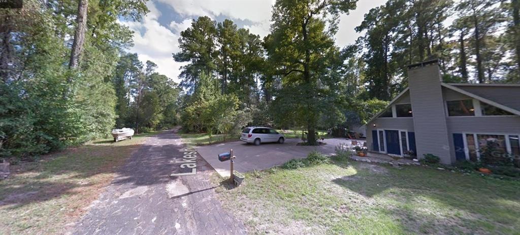 503 Lakeshore Point Drive, Livingston, Texas image 1