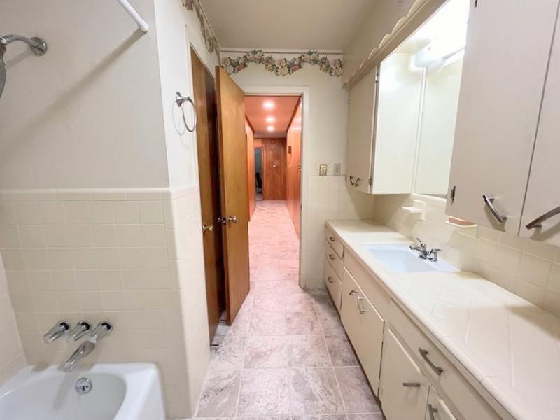 302 Cordell Drive, Crockett, Texas image 31