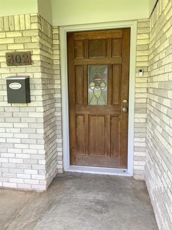 302 Cordell Drive, Crockett, Texas image 2