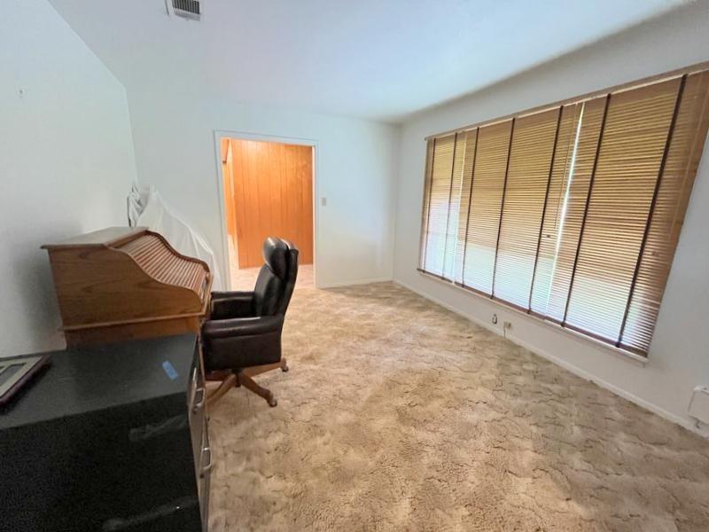 302 Cordell Drive, Crockett, Texas image 14