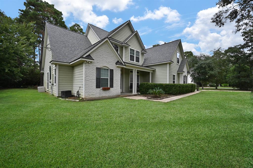 22302 Laurel Court, Magnolia, Texas image 3