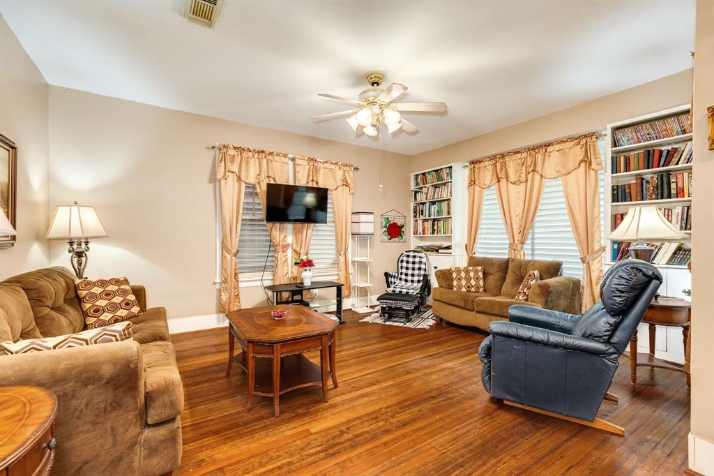 4917 Austin Drive, Galveston, Texas image 6
