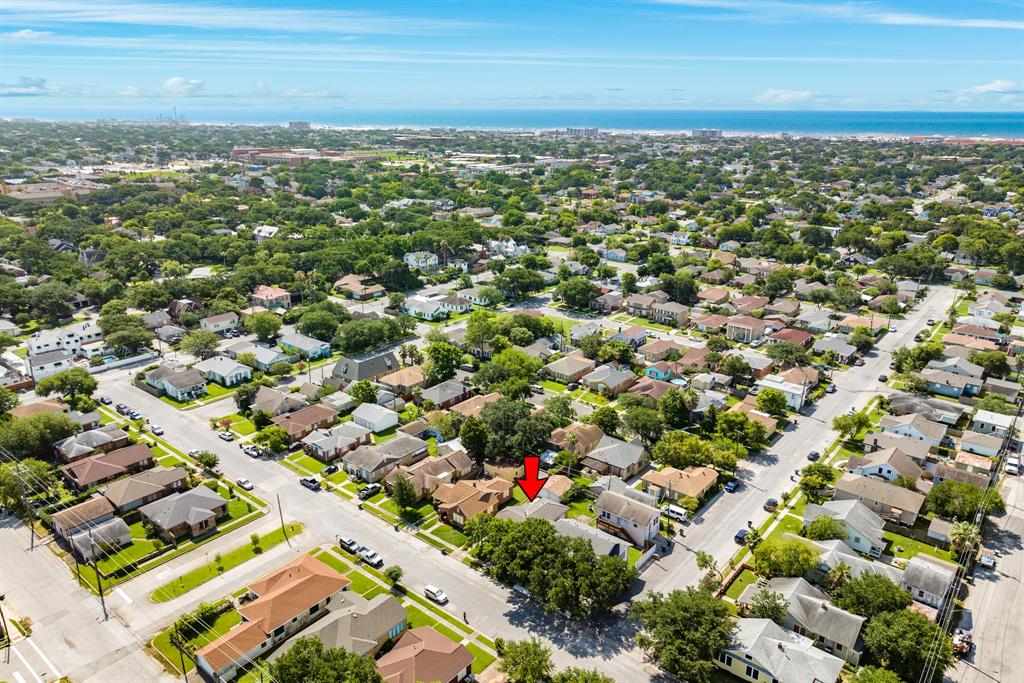 4917 Austin Drive, Galveston, Texas image 32
