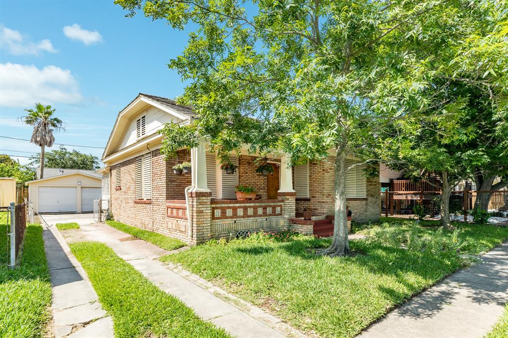 4917 Austin Drive, Galveston, Texas image 3