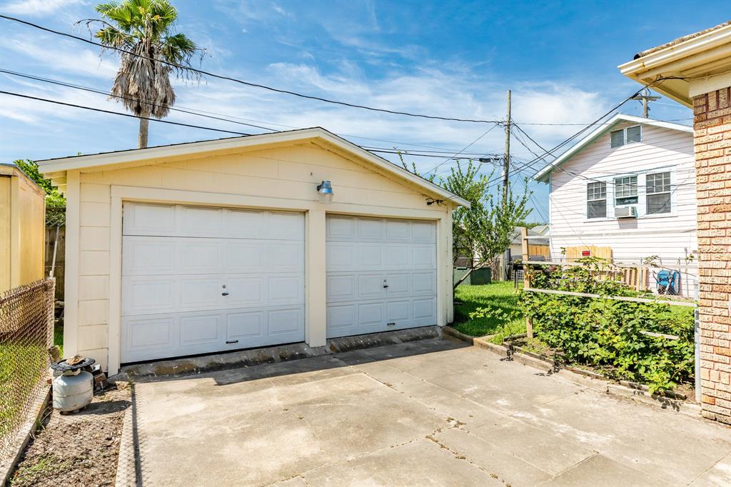 4917 Austin Drive, Galveston, Texas image 26