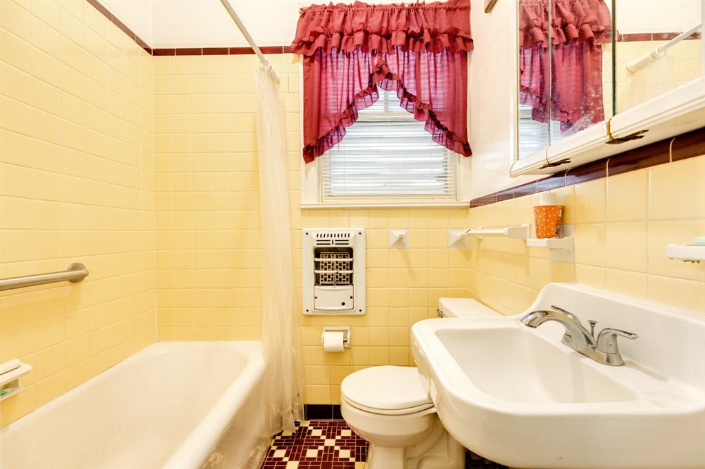 4917 Austin Drive, Galveston, Texas image 21