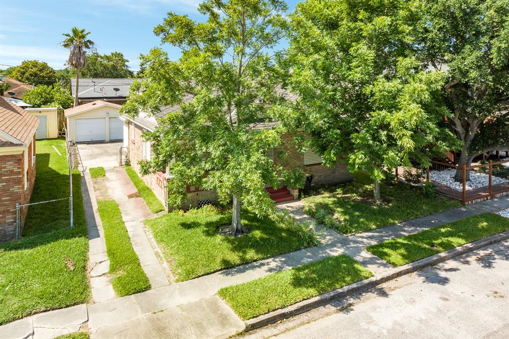 4917 Austin Drive, Galveston, Texas image 27