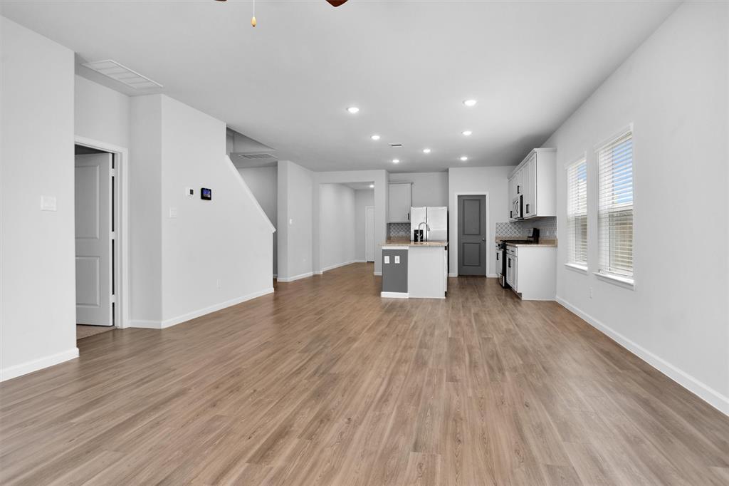 25720 Sweetpea Court, Montgomery, Texas image 13