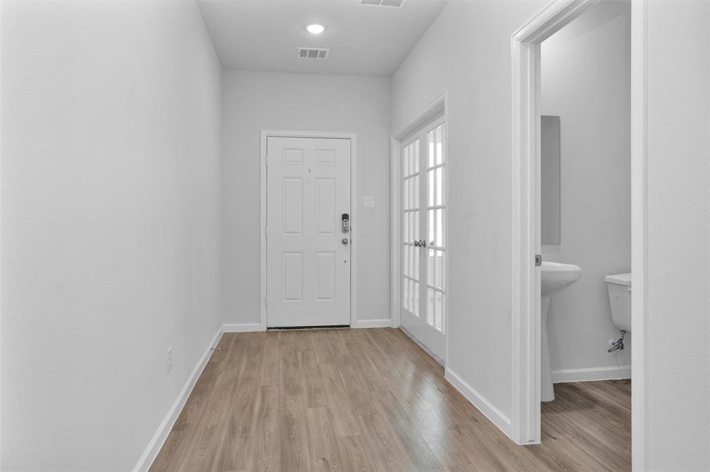 25720 Sweetpea Court, Montgomery, Texas image 6