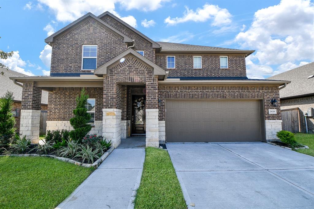 2626 Summer Indigo Trail, Pearland, Texas image 3