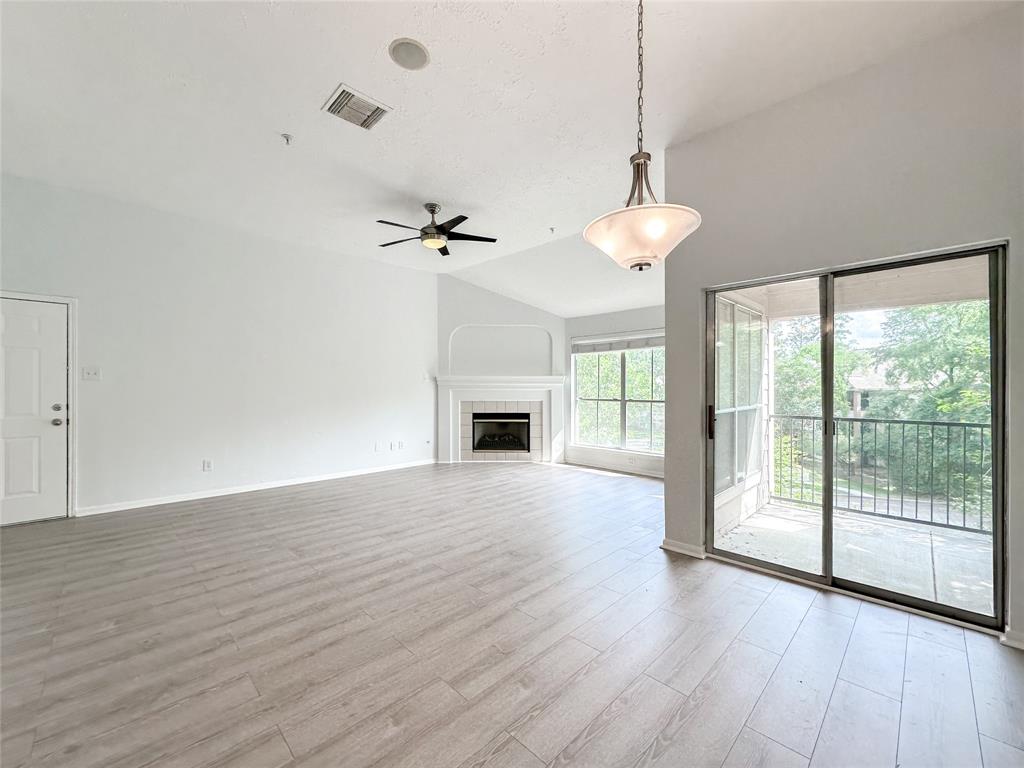 8051 Bay Branch Drive #131, The Woodlands, Texas image 8
