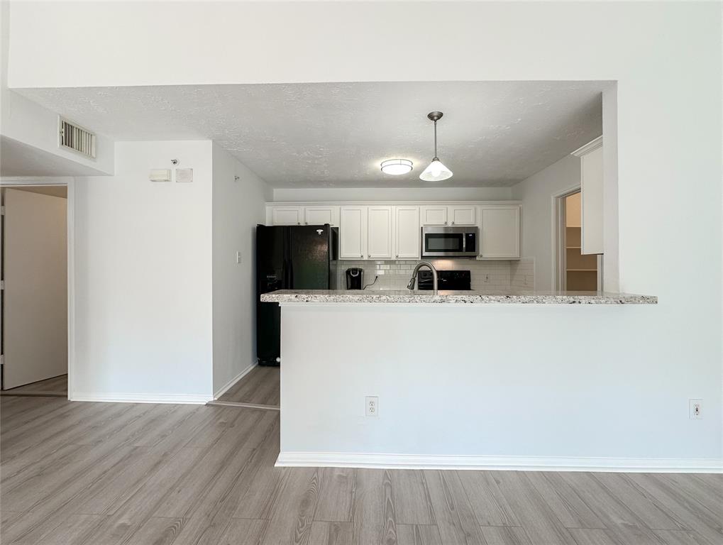 8051 Bay Branch Drive #131, The Woodlands, Texas image 13