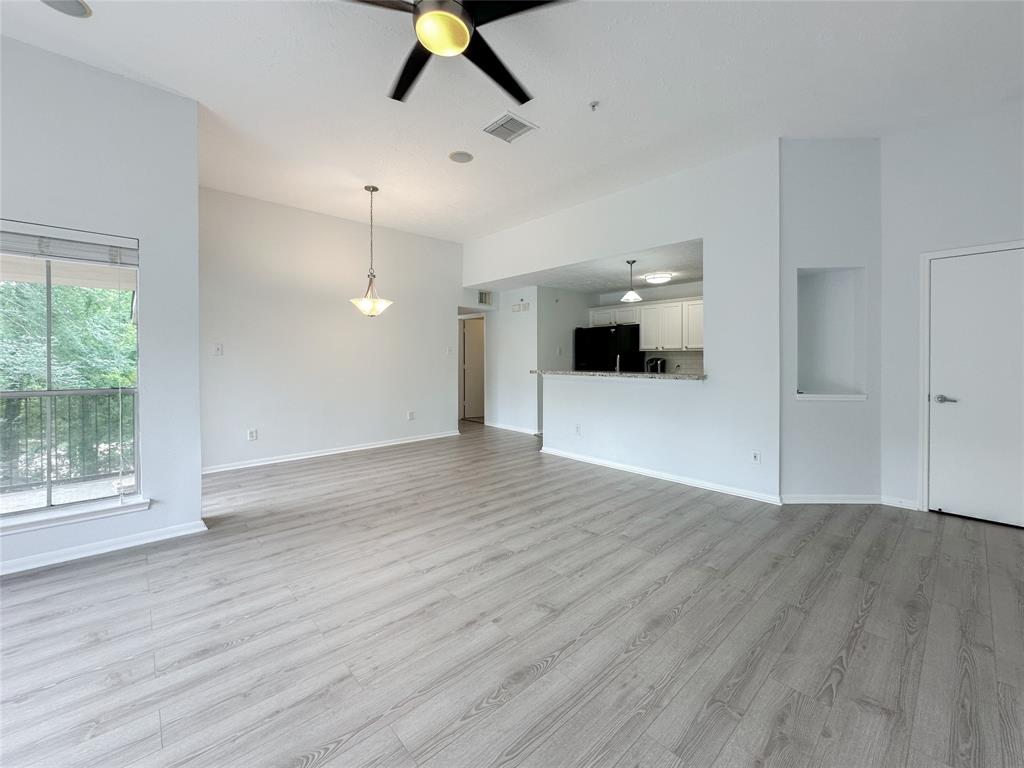 8051 Bay Branch Drive #131, The Woodlands, Texas image 11