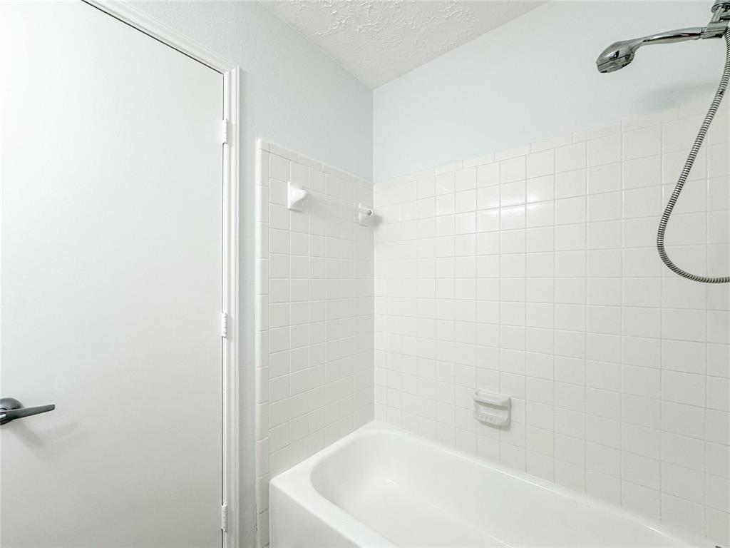 8051 Bay Branch Drive #131, The Woodlands, Texas image 31