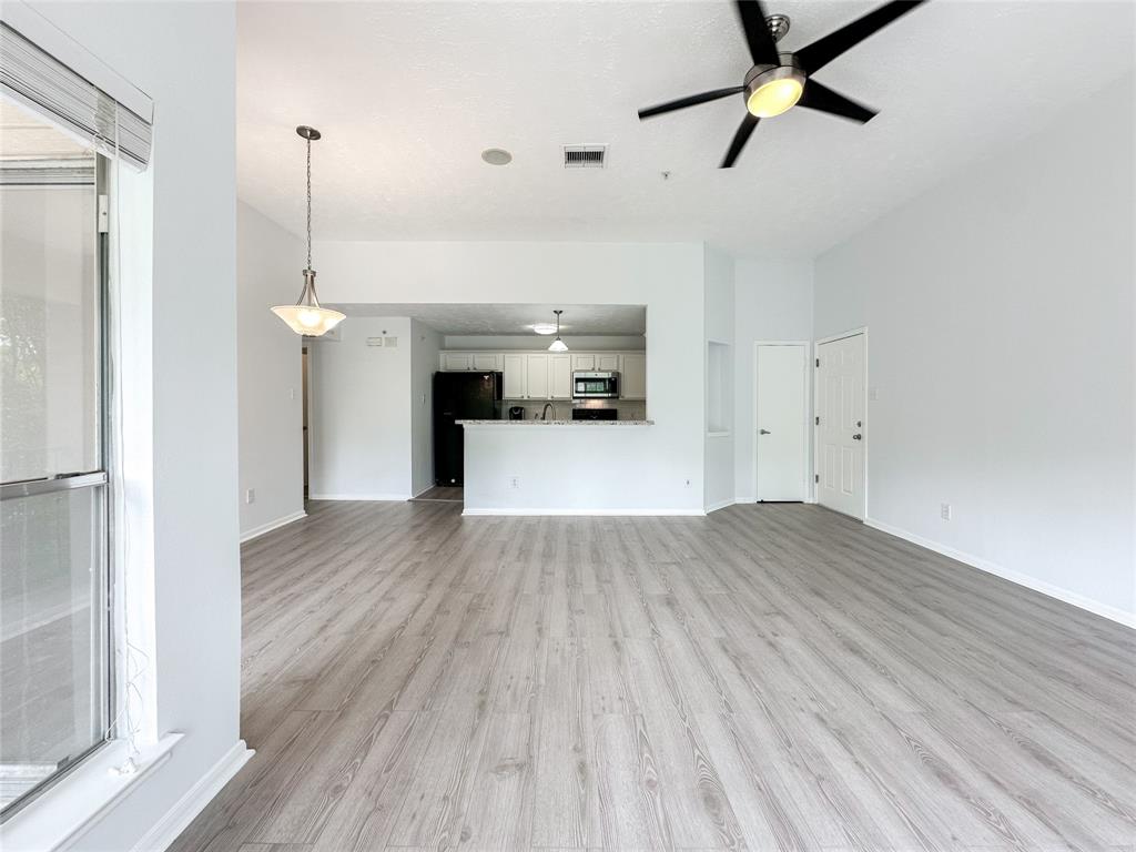 8051 Bay Branch Drive #131, The Woodlands, Texas image 12