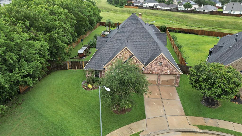 4003 N Creekmont Drive, Fresno, Texas image 34