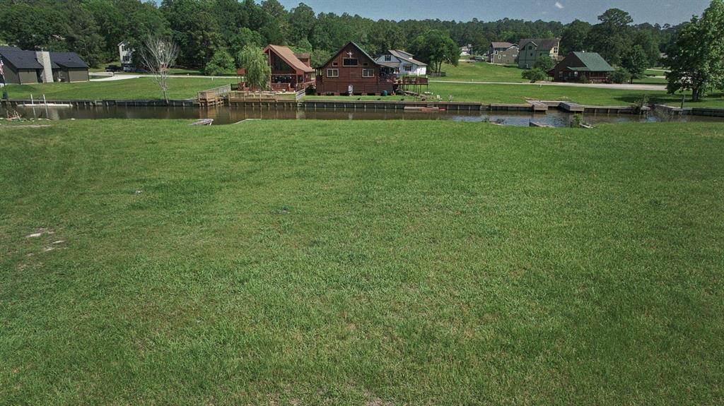 92 Wildwood Lake Drive, Huntsville, Texas image 10