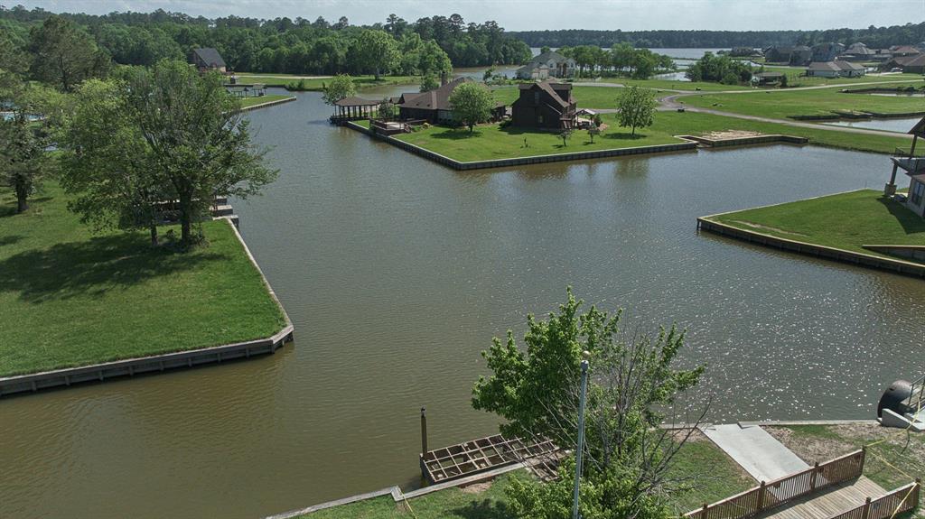 92 Wildwood Lake Drive, Huntsville, Texas image 12